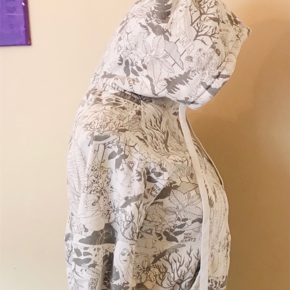 Sweater from aritzia - Picture 4 of 6